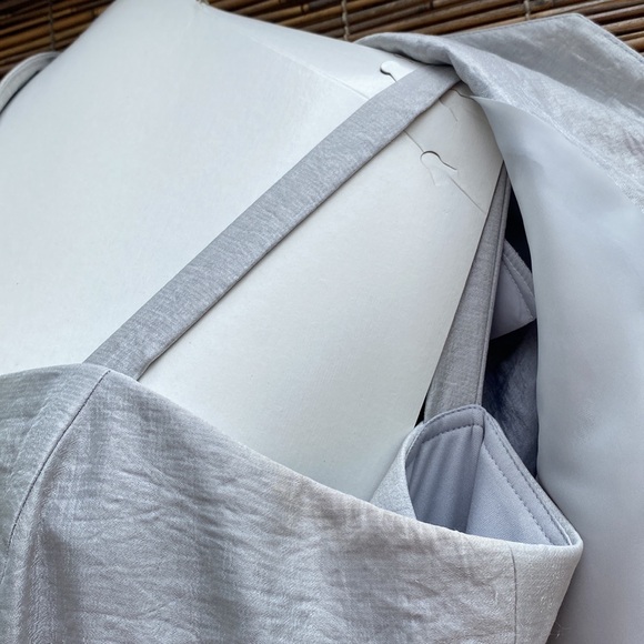 Formal Dress - Picture 3 of 5